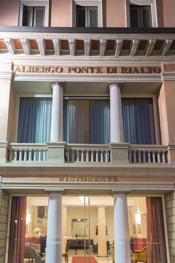 Hotel Ponte Di Rialto Crema Exterior foto
