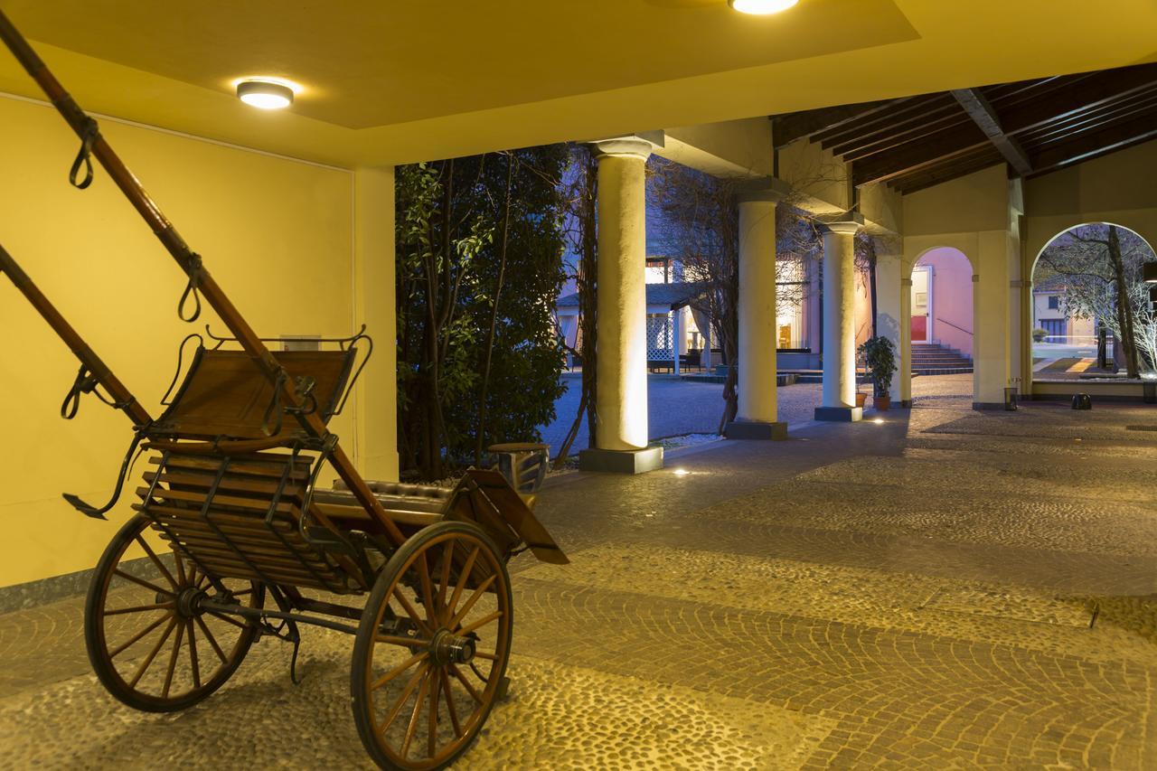 Hotel Ponte Di Rialto Crema Exterior foto