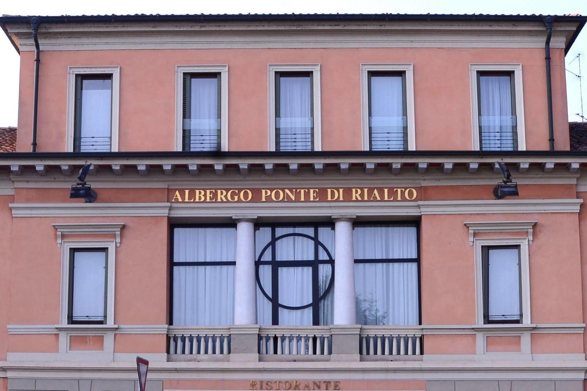 Hotel Ponte Di Rialto Crema Exterior foto